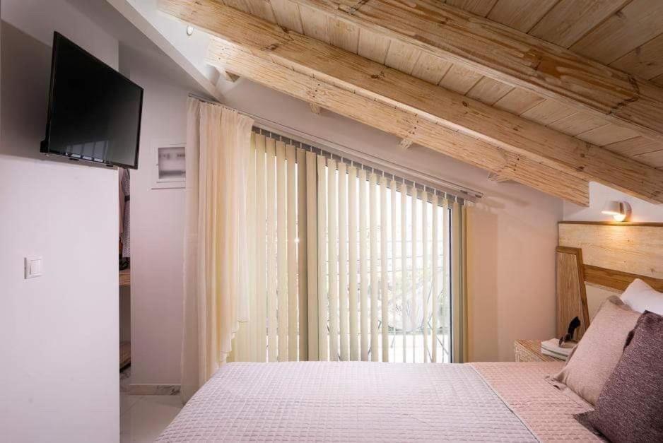 Lena Apartments Potos Eksteriør billede